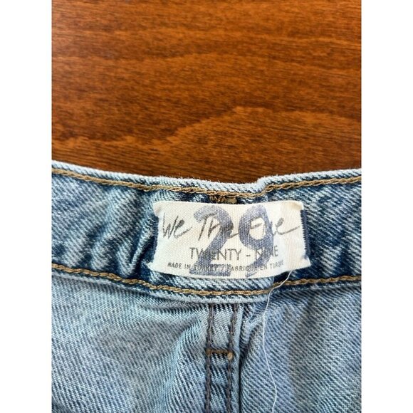 We The Free People Denim Shorts Sz 29 Distressed Frayed Hem Button Fly - Picture 4 of 7